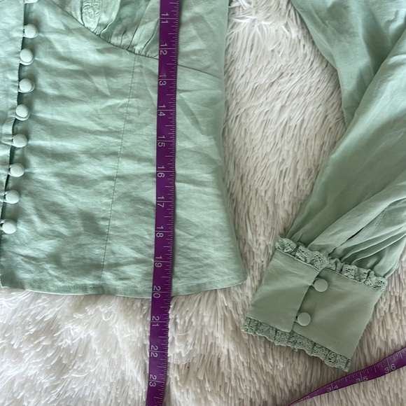 Reformation The Lawrence Long Sleeve Blouse V Neckline and Puff Sleeves size 4 - Picture 11 of 11